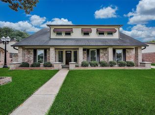 9323 Roos Rd, Houston, TX 77036