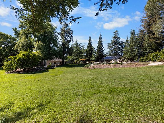 5th image of 1361 Taylor Rd