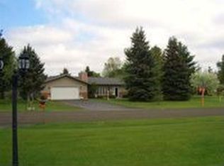N6810 Raymond Rd, Pardeeville, WI 53954