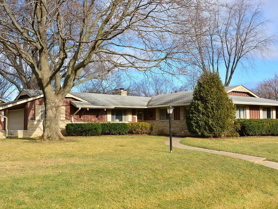 2nd image of 2330 W Kenboern Dr