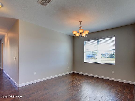 3rd image of 5918 Croydon Ct #0