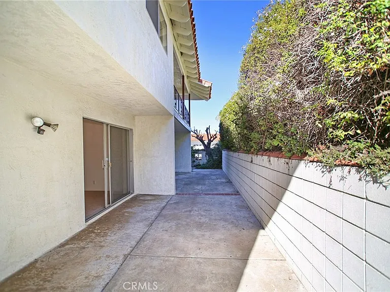 308 E Avenida Cordoba — Photo 10