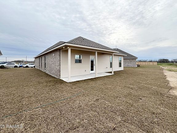 5th image of 108 Bejeweled Ave