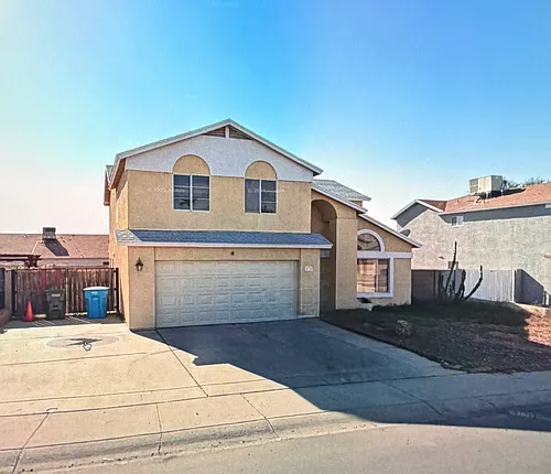 8935 W Windsor Ave Photo 1