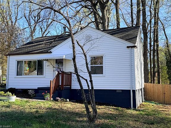 3rd image of 2711 Immanuel Rd