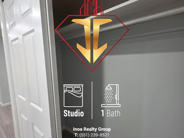 88 West 24th Street image 2 of 12