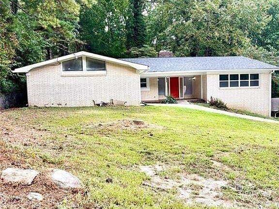 3rd image of 2924 Handy Dr NW