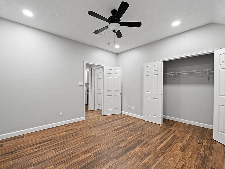 3514 Ironloft Ct — Photo 32