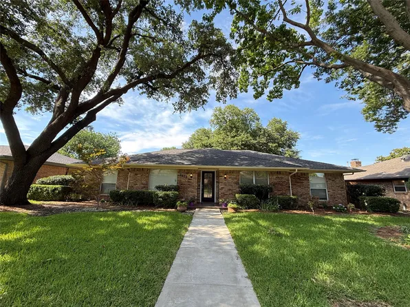 2613 Live Oak Ln, Plano, TX 75075