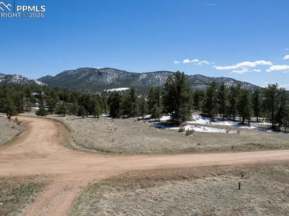 70 Sioux Cir, Florissant, CO 80816