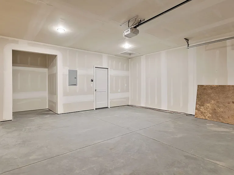 472 Long Path Ct — Photo 28