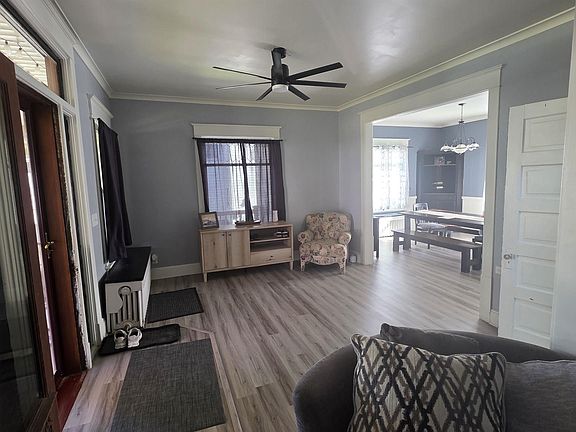 5th image of 116 E Congress St