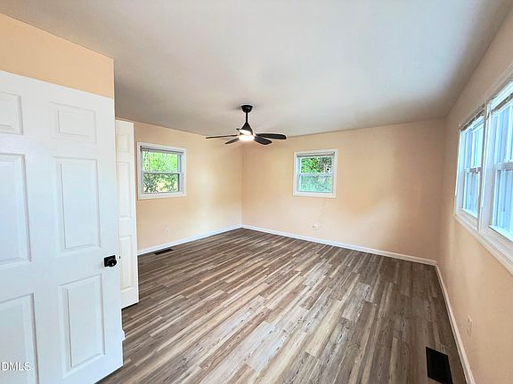 4th image of 417 North St