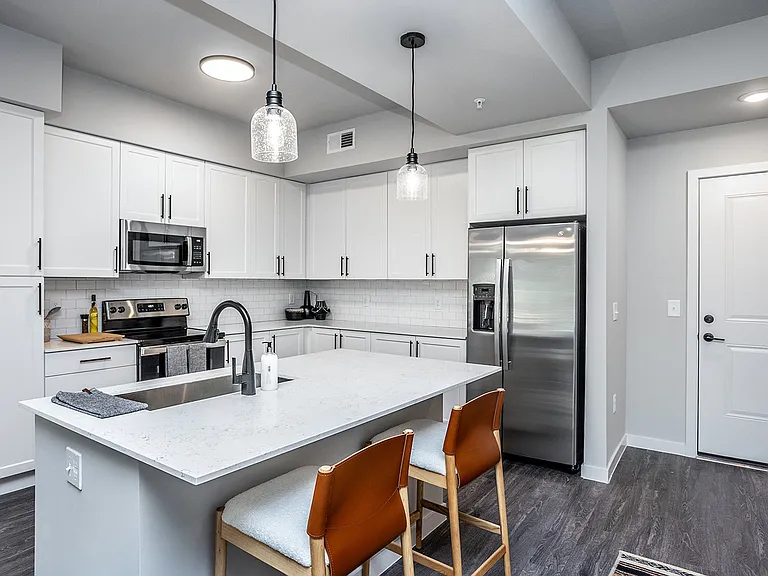 Legacy Heritage Apartments — Photo 6