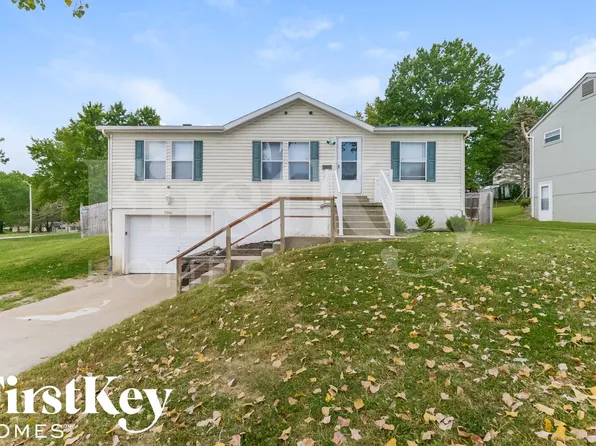 3304 N Spring St, Independence, MO 64050