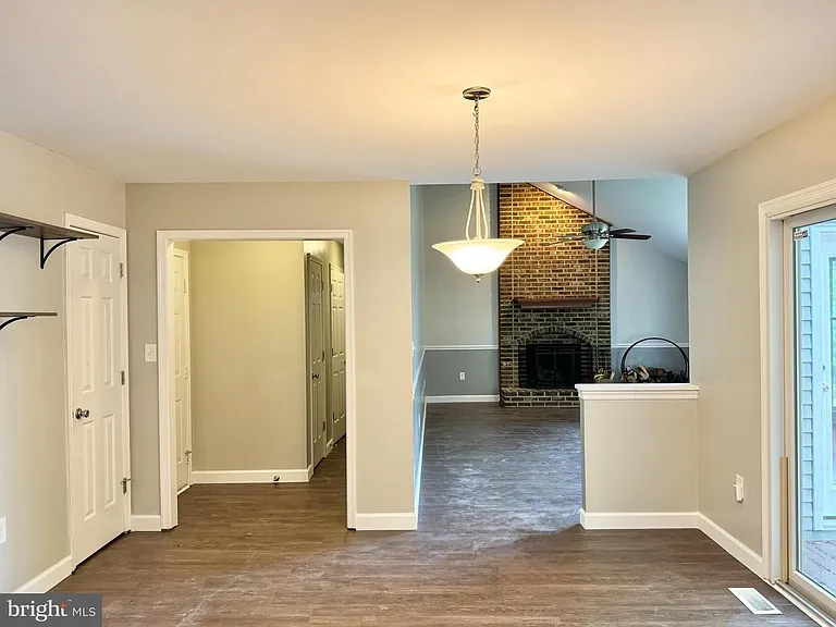 3302 Aquia Dr — Photo 22