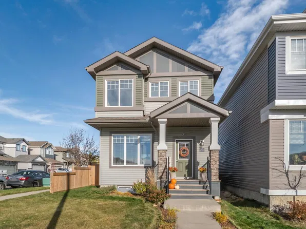 257 Cy Becker Blvd NW, Edmonton, AB T5Y 3R7