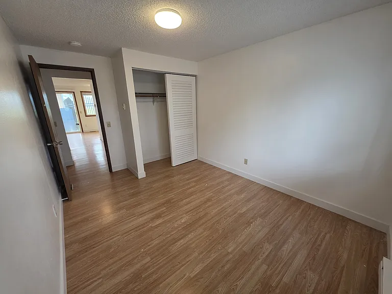 3110 S 216th St #D1 — Photo 15
