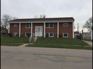 350 2nd Ave E #2, Milan, IL 61264
