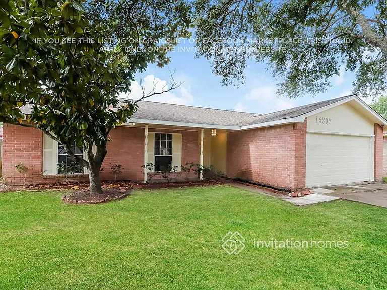 14307 Branchwater Ln — Photo 2