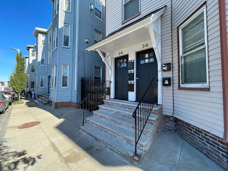34-36 Boston St #1 — Photo 23