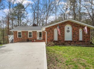 532 Bruce Rd, Gatlinburg, TN 37738