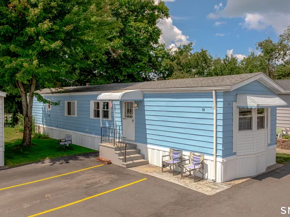 14 Laurel View Park, Wallingford, CT 06492