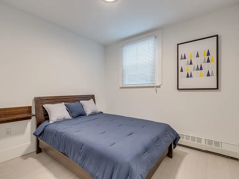 1425 Haro St #104 — Photo 18