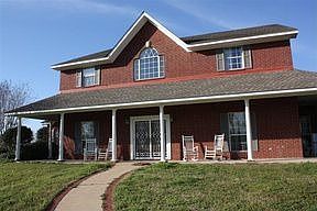 4th image of 330 Winding Way