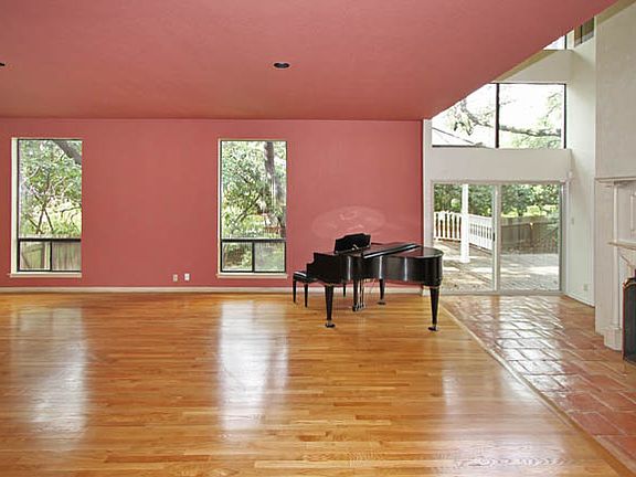 4th image of 9134 Powhatan Dr