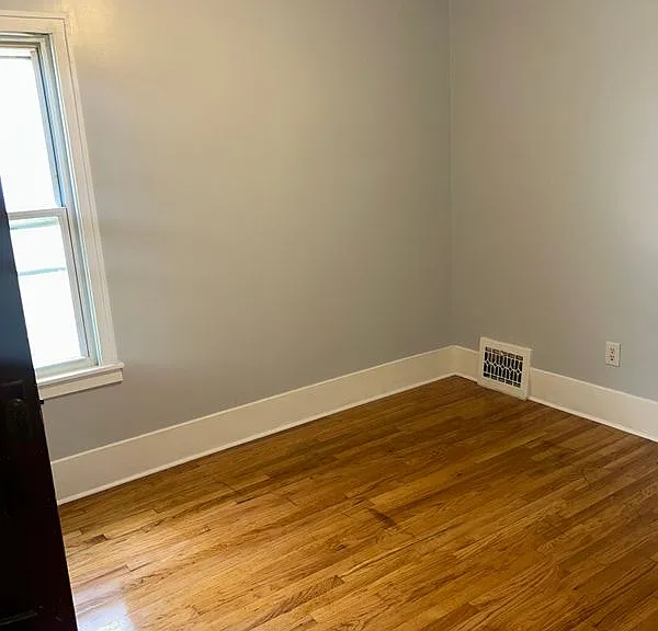 126 Woodruff Ave #2 — Photo 10