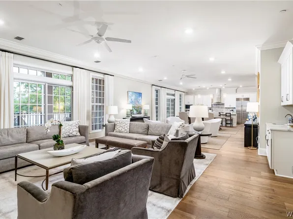 1501 University Blvd #302, Tuscaloosa, AL 35401