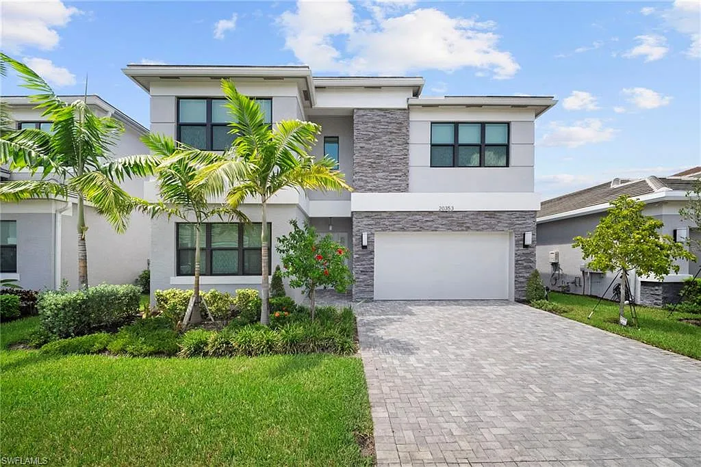 5 bed, 7.0 bath, 4435 sqft, $5,250 — Photo 1