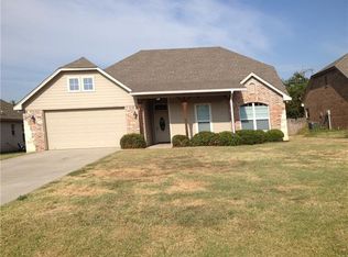 114 Pleasant View Dr, Weatherford, TX 76086
