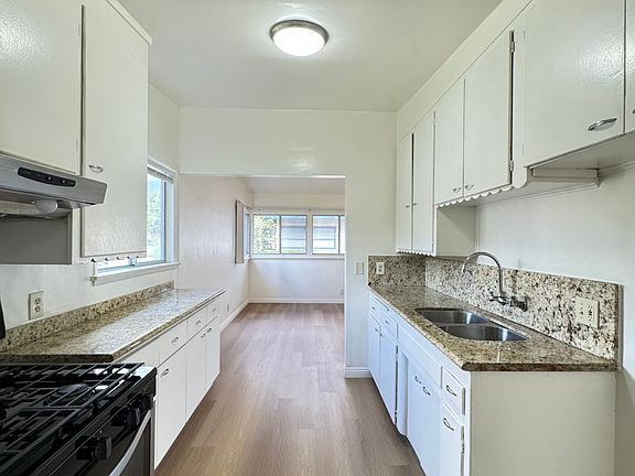 4th image of 216 Santa Rosa Rd #7a74f8fb1
