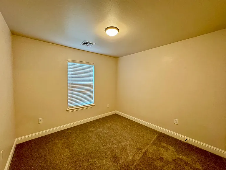 17225 Ridgewood Dr — Photo 18