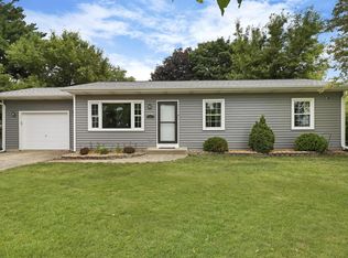 11515 277th Ave, Trevor, WI 53179