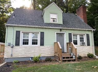 38 Johnson Hts, Meriden, CT 06451