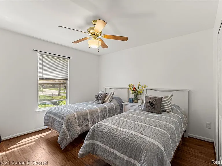 14777 Cavell St — Photo 16
