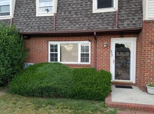 672 Denise Ct, Brick, NJ 08724