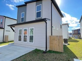 841 Massachusetts Ave, Centerton, AR 72719