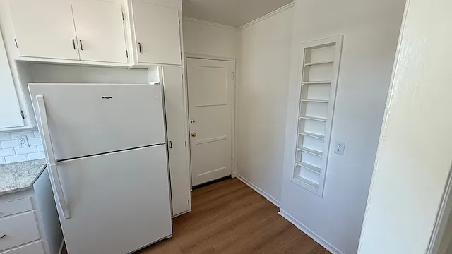 Kitchen, back door