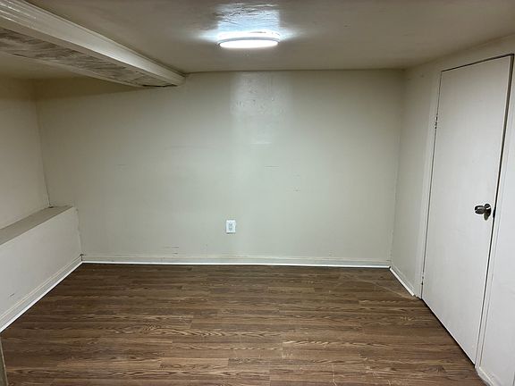 4th image of 1150 Grant Ave APT 1