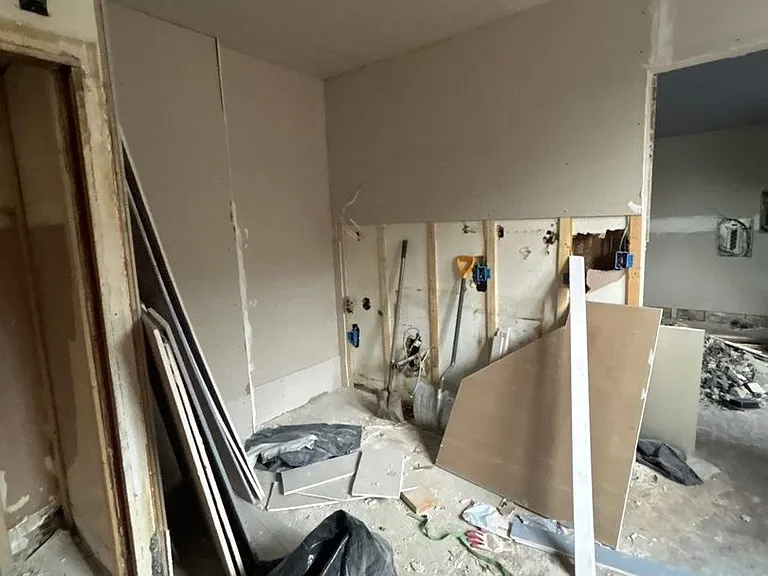 Walnut Court Apartments — Photo 6