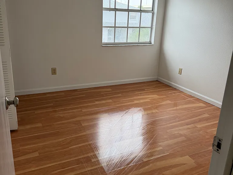 4815 W McElroy Ave #D208 — Photo 12