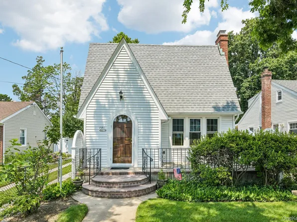 781 Grand Terrace Avenue, Baldwin, NY 11510