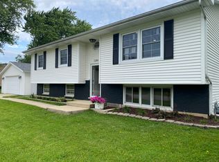 1244 Walnut Ave, Hanover Park, IL 60133