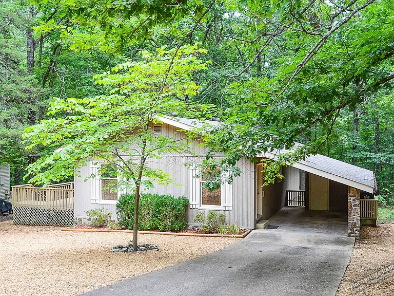 178 Mazarron Dr — Photo 1