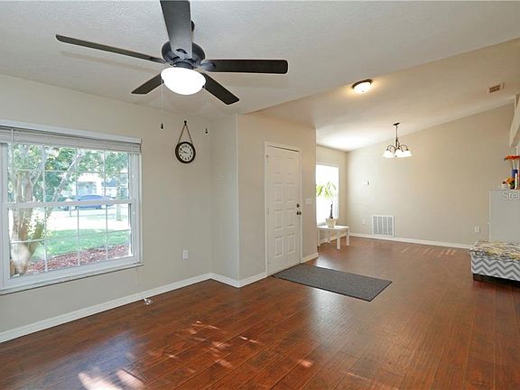 2nd image of 2058 Greenview Dr