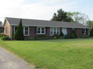 360 Bear Track Rd, Campbellsville, KY 42718